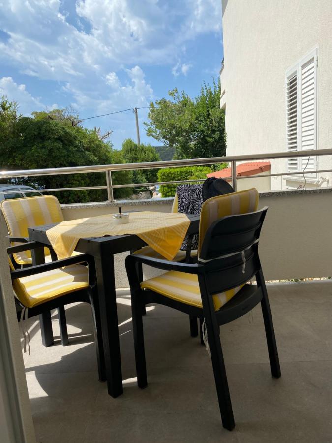 Villa Mali Apartments Barbat na Rabu Exterior foto